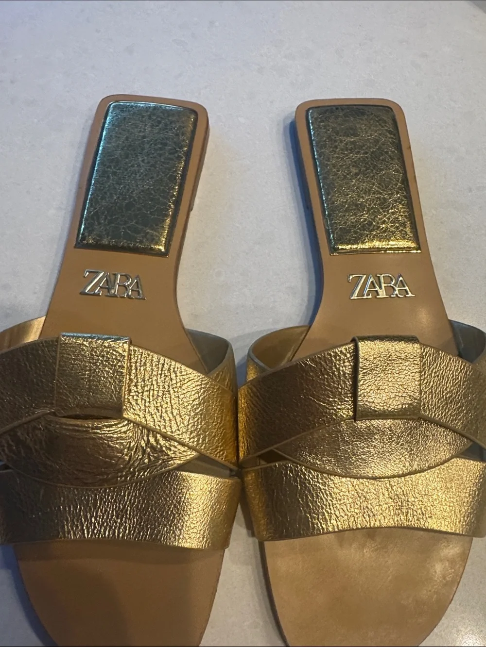 Zara Gold Metallic Leather Slide Sandals size 39 - Picture 2 of 9